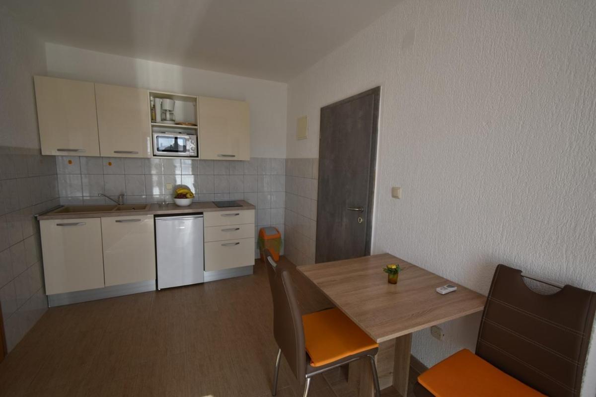 Kornić Denjak Apartments מראה חיצוני תמונה